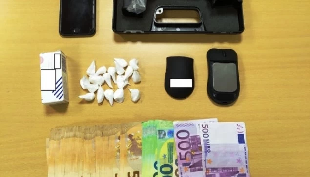 Πύργος: Χειροπέδες σε δυο διακινητές κοκαΐνης – Είχαν όφελος €32.000 το τελευταίο δίμηνο